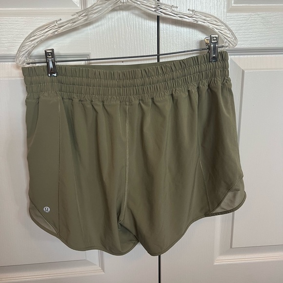 SOLD Lululemon Hotty Hot Shorts - Picture 2 of 4